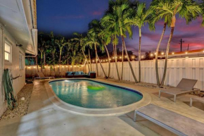 Stunning 5 Bedroom Heated Pool and Jacuzzi